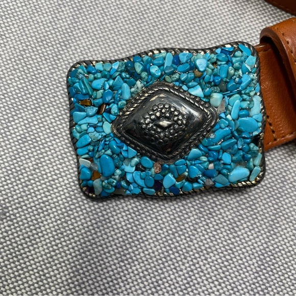 Avignon Vintage Turquoise Pebbles and Metal Large Buckle Leather Belt - Picture 3 of 10